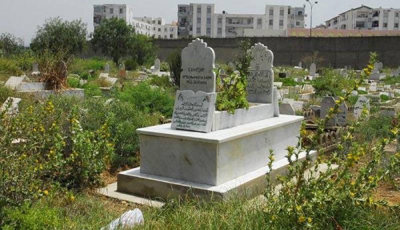 توقيف فتاة وشقيقها متلبسين بحفر القبور وممارسة الشعوذة في البليدة