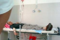 مرضى ومسنون يخاطرون بحياتهم ويضربون بنصائح الأطباء وفتاوى العلماء عرض الحائط