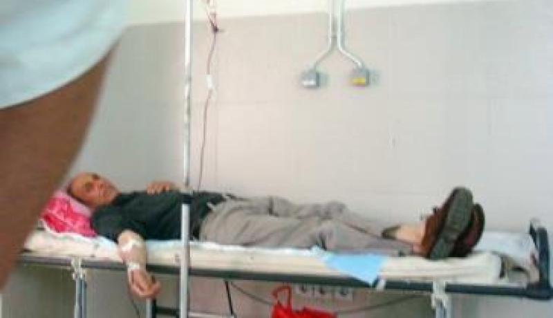 مرضى ومسنون يخاطرون بحياتهم ويضربون بنصائح الأطباء وفتاوى العلماء عرض الحائط