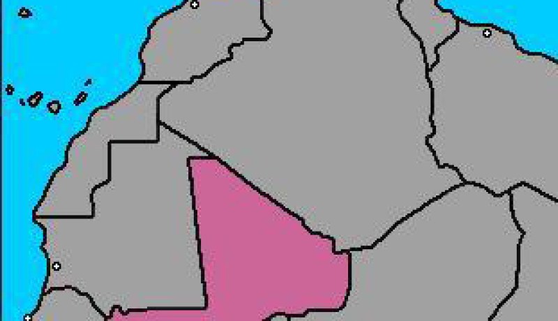 الجزائر تستدعي سفيرها بمالي للاستشارة