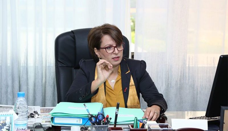 وزيرة الثقافة تتضامن مع الفنانين المصابين بعدوى كورونا