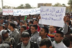 176 ألف مليار  لشراء الهنا واسكات الزوالية 