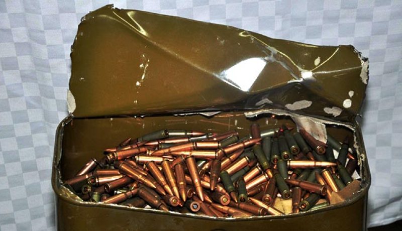 توقيف شخص وحجز بندقية صيد وكمية من الذخيرة الحية بالبيض