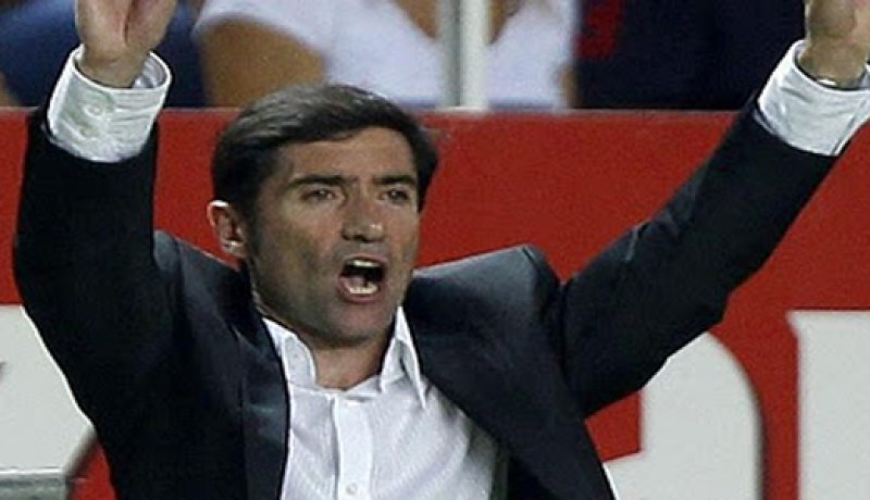 شائعات حول تضاؤل فرص بقاء مارسلينو مع فريق اشبيلية