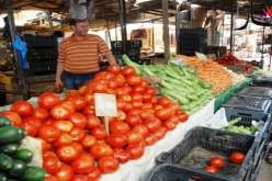 ارتفاع جنوني‮ ‬في‮ ‬أسعار الخضر والفواكه في‮ ‬الأسواق‮  ‬