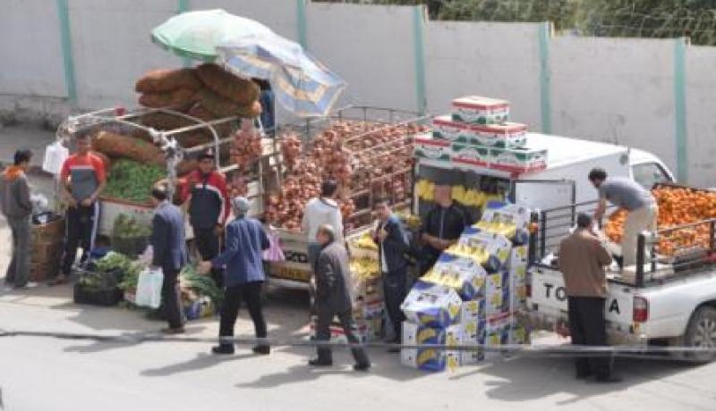 ''إعفاء ضريبي لمدة سنتين لفائدة ''الباعة الفوضويين''