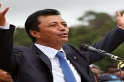 رئيس مدغشقر السابق يعلن انه سيعود إلى بلاده اليوم