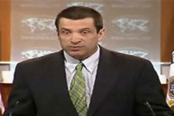 واشنطن تعتبر أن تزويد فرنسا للمتمردين الليبيين بالأسلحة لا ينتهك قرار مجلس الأمن