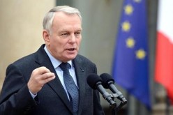 رئيس الوزراء الفرنسي يأمل في رؤية استثمارات جزائرية في فرنسا