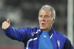 غيرتس مدرب المنتخب المغربي: “أعلم جيدا أن كل المغاربة بانتظار مواجهة الجزائر وأقول لهم إننا سنكون جاهزين لهذه المباراة”