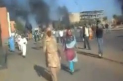 ثلاثة قتلى و 70 جريحا في قصف جوي وغزو بري للقوات المغربية على مخيم بمدينة العيون