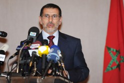 العثماني‮ ‬يتبرّك بـ‮''‬الأفلان‮'' ‬و‮''‬حمس‮''