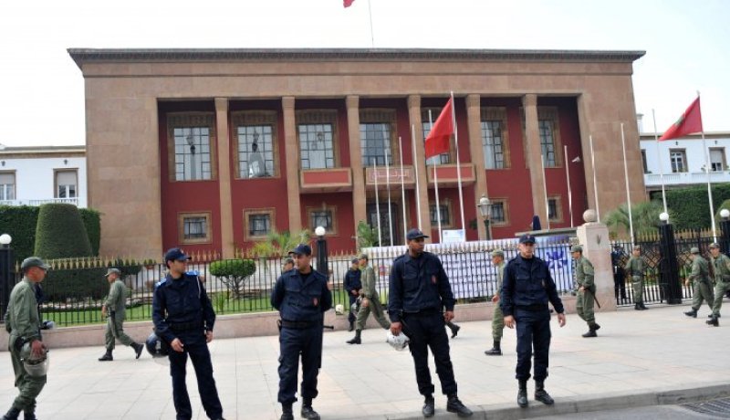 تفكيك شبكة إرهابية في المغرب كانت تخطط لاغتيال شخصيات سياسية وعسكرية