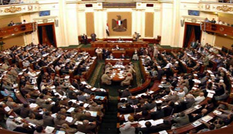 مجلس الشعب يرفض مرسوما أصدره المجلس العسكري يحدد طريقة انتخاب رئيس الجمهورية