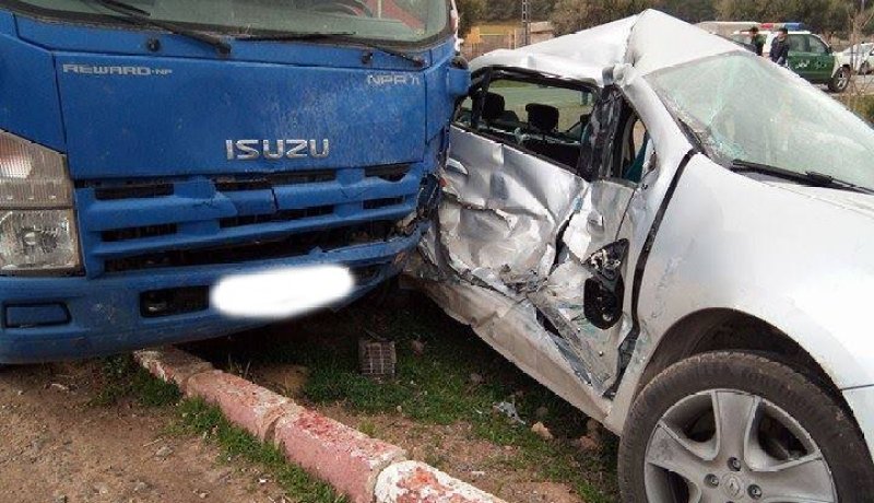 قتيل وجريحان في حادث مرور بسيدي بلعباس