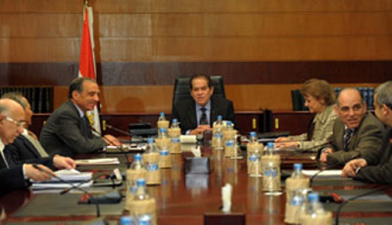 مصر تطلب قروضا خارجية بقيمة 4.9 مليار دولار