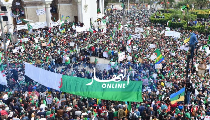 بالصور.. مظاهرات حاشدة للمطالبة برحيل وجوه النظام