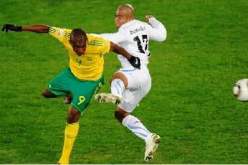 مونديال 2010: الاوروغواي تخطو نحو الدور الثاني وجنوب افريقيا مهددة بالخروج