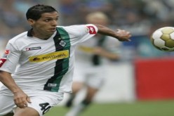 الجزائري كريم مطمور يريد الاستمرار مع نادي فرانكفورت