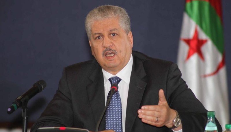 سلال يعاين نزل شيراتون و يطلق أشغال المحطة البحرية الجديدة