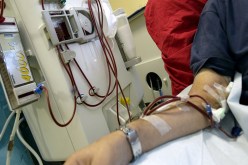 مرضى الكلى يدخلون في وقفة احتجاجية بمستشفى سيدي علي بمستغانم