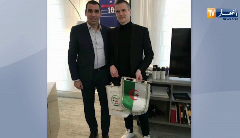 الفاف تجدد عقدها مع شركة “أديداس” للألبسة الرياضية