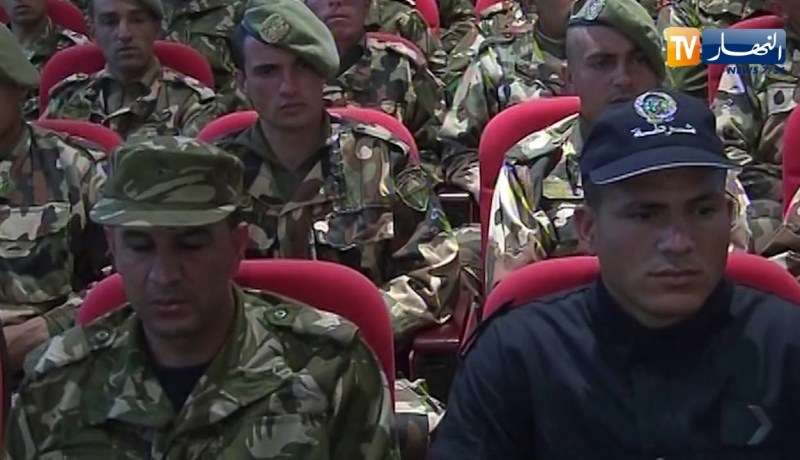 حراك شعبي: الجيش.. حرص على عدم إراقة قطرة دم جزائري واحدة