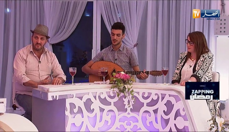 نور الدين نساخ يلقي قصيدة شعبي على بلاطو زابيينع رمضان