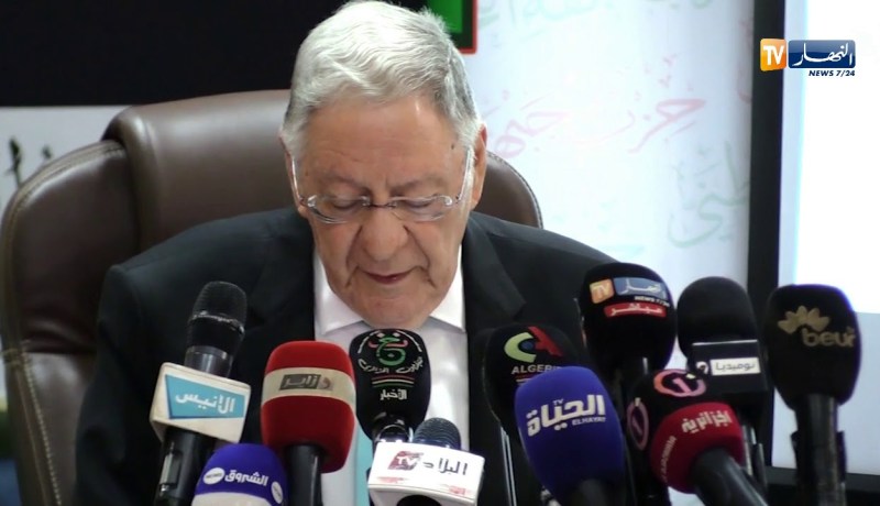 سياسة: كواليس مغادرة ولد عباس للأفلان.. نهاية مرحلة وبداية أخرى