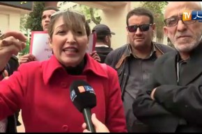 وهران/ وقفة إحتجاجية للمثقفين والفنانين بمدخل دار الثقافة