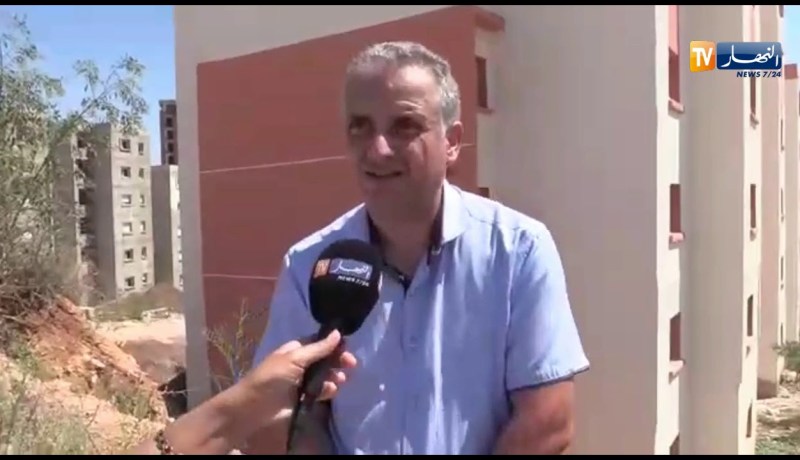 وهران/ بعد بث النهار لمشكل التسرب المائي..مديرية الموارد المائية ومؤسسة سيور يتدخلان لإصلاح العطب