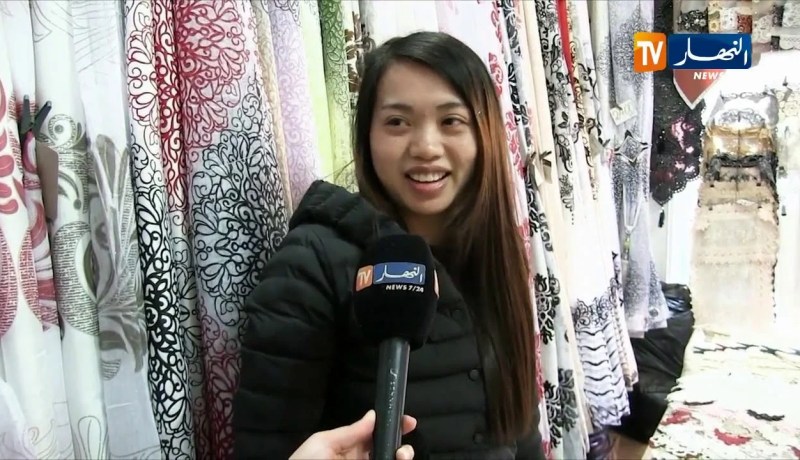 مجتمع: الصينيون يتقنون اللهجة الجزائرية للتجارة وربح المال