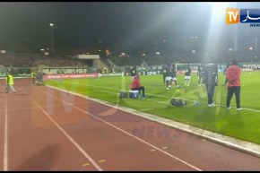 حضور جماهيري كبير لأنصار السياسي ضدّ تيبي مازيمبي