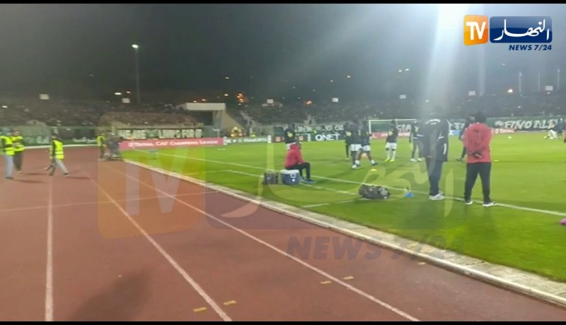 حضور جماهيري كبير لأنصار السياسي ضدّ تيبي مازيمبي