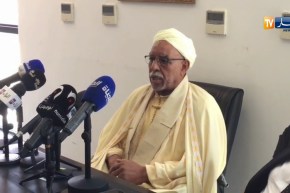 خليفة الطريقة التيجانية: “روحو للصناديق بقوة..وأختارو الرئيس لي يخرجنا من الأزمة”