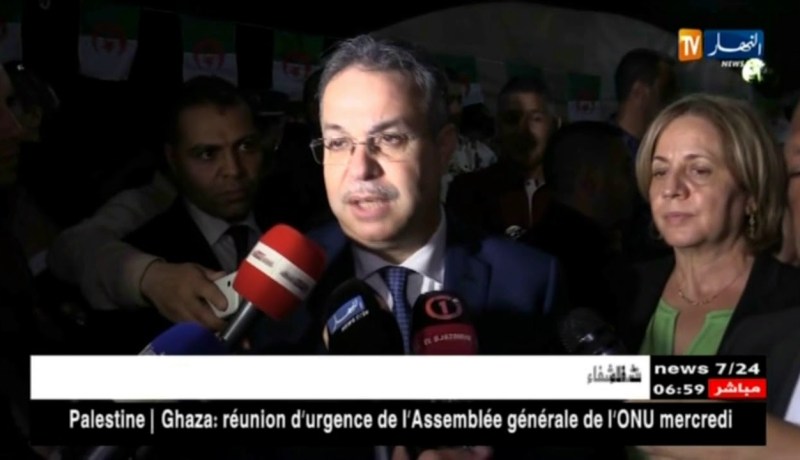 تمار: الرئيس بوتفليقة دعمنا بـ 33 مليار من أجل تهيئة السكنات الجديدة