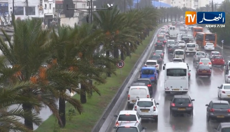 طقس/ أمطار مرتقبة تخص المناطق الشرقية والوسطى بدء من مساء اليوم