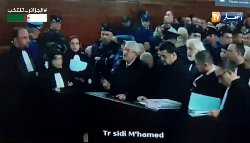 شاهد..مواجهة بين رؤوس الفساد “أويحيى ,معزوز ويوسفي” أمام القاضي