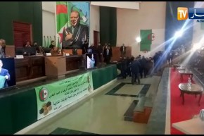 طرد مواطنين من تلمسان أرادوا مقابلة الوزير بوعزقي