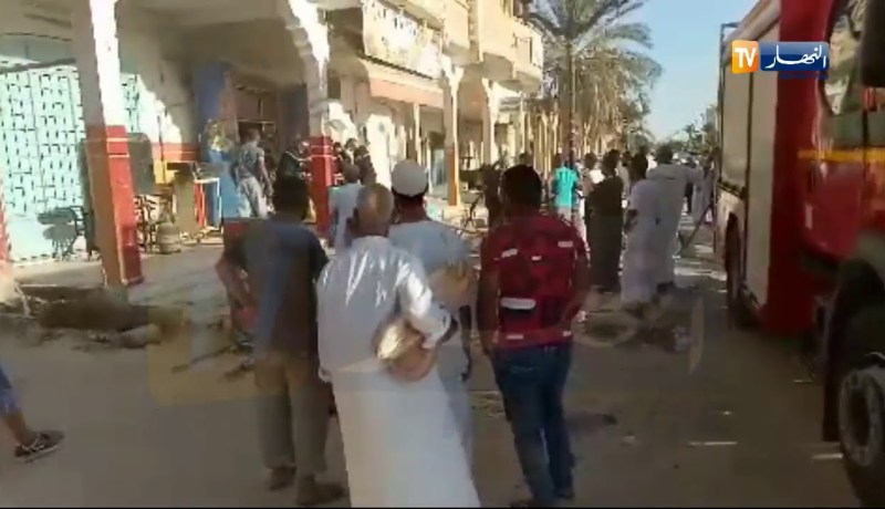 الوادي: احتراق محل للأكل السريع بحي “تكسبت” بعاصمة الولاية والحماية تتدخل لإخماد الحريق