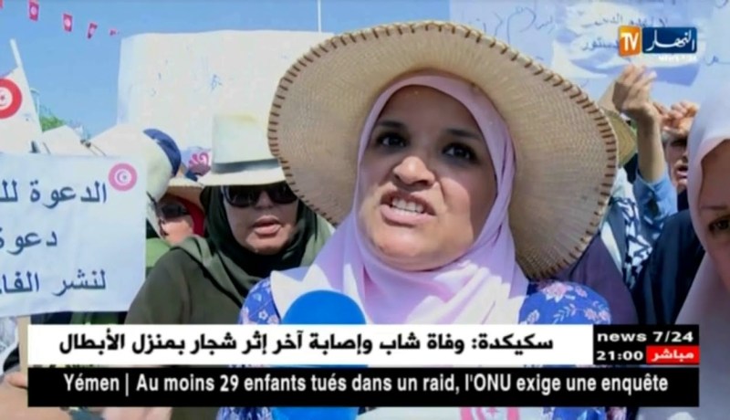 تونس: تقرير الحريات و المساومة يخرج الألاف للشارع في مظاهرات حاشدة