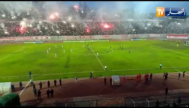 أجواء رائعة يقدمها أنصار إتحاد عنابة