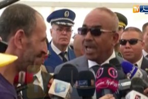 شاهدوا..هذا ما قاله بدوي عن رمي أكياس النفايات من نوافذ العمارات !!