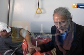 زيارة السيد المدير العام للأمن الوطني للشرطي المصاب في أحداث ملعب 5 جويلية