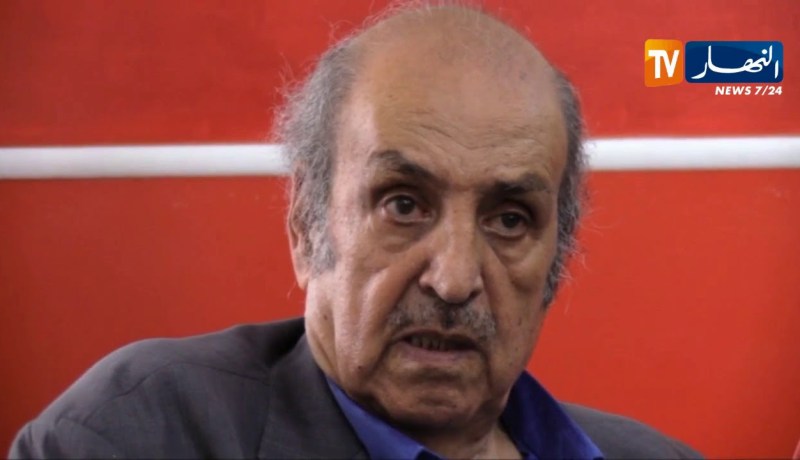 تاريخ: مقهى بلوزداد العريق.. يجمع شمل المجاهدين لإسترجاع الذكريات