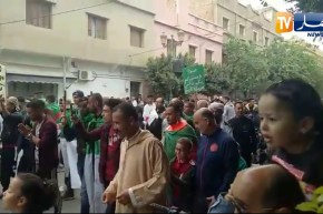 شاهد..مسيرة سلمية للجمعة التاسعة بغليزان