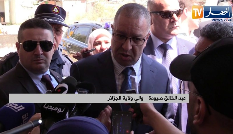 والي العاصمة يوبخ مسؤول الوكالة العقارية المكلفة بتسيير مشاريع الحظائر الذكية بسبب التأخر في الإنجاز