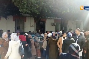 العاصمة: الأطباء المقيمون يواصلون الإحتجاج بمستشفى مصطفى باشا