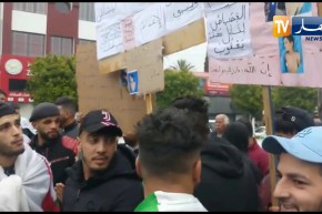 شباب الحراك يطلبون باعدام قاتل طفل محمد يعقوب بالبليدة