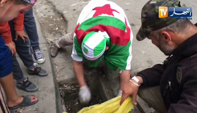 حملة تنظيف واسعة عبر ولايات الوطن بعد إنتهاء المسيرات السلمية